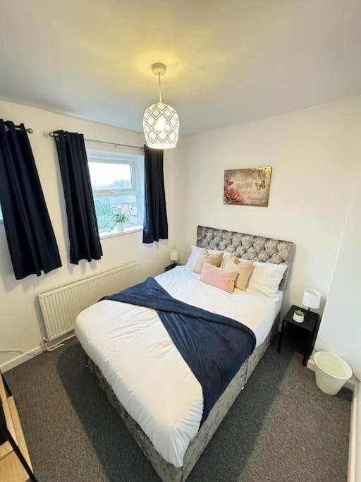 Cosy Home In Barnsley Centre Exterior photo